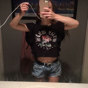 Charlotte Rouse Black “stay wild” cropped Tshirt